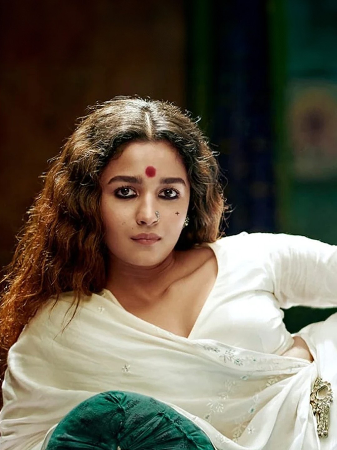 Alia Bhatt's Gangubai Kathiawadi Dominates Filmfare Awards 2023 With  Maximun Wins; See Full List - Entertainment